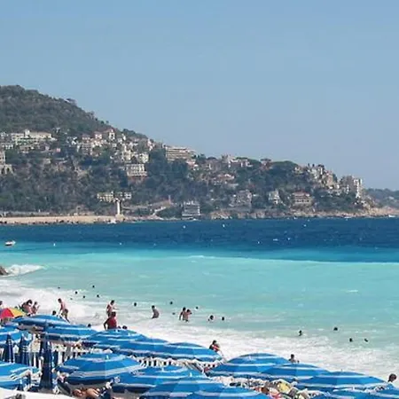 Apartment Beautiful Provencal Apartment, Fully Equipped, 300m Away - Fontaine 3