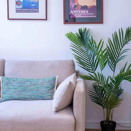 Apartment Beautiful Provencal Apartment, Fully Equipped, 300m Away - Fontaine 3 *